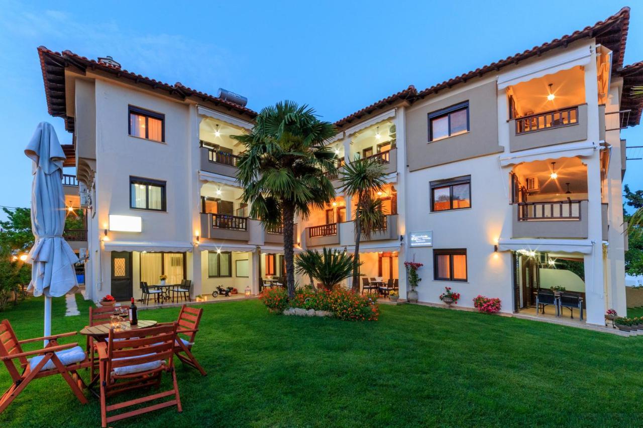 Apartments Kassandrinos-Maria ニキティ エクステリア 写真