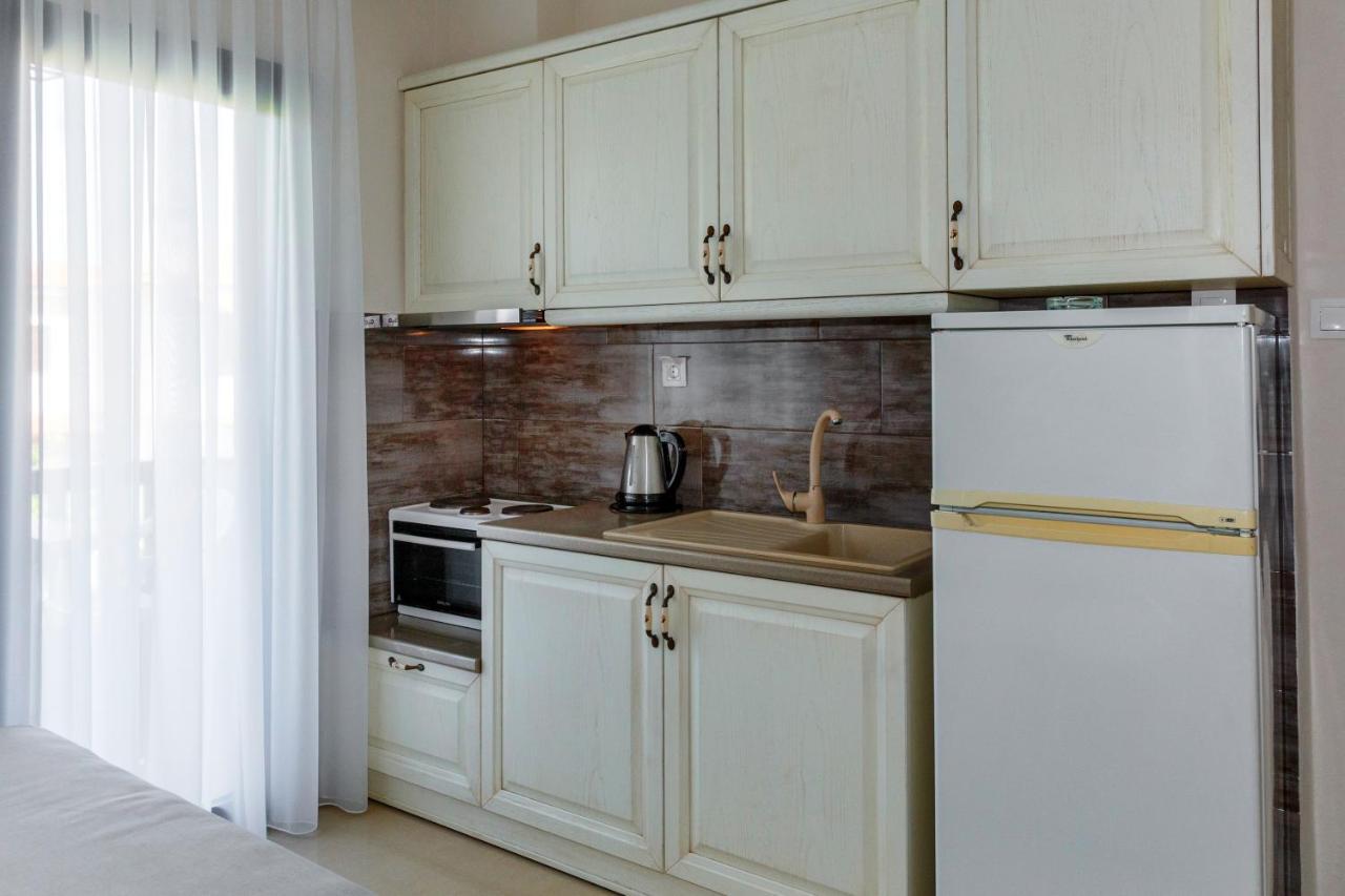 Apartments Kassandrinos-Maria ニキティ エクステリア 写真