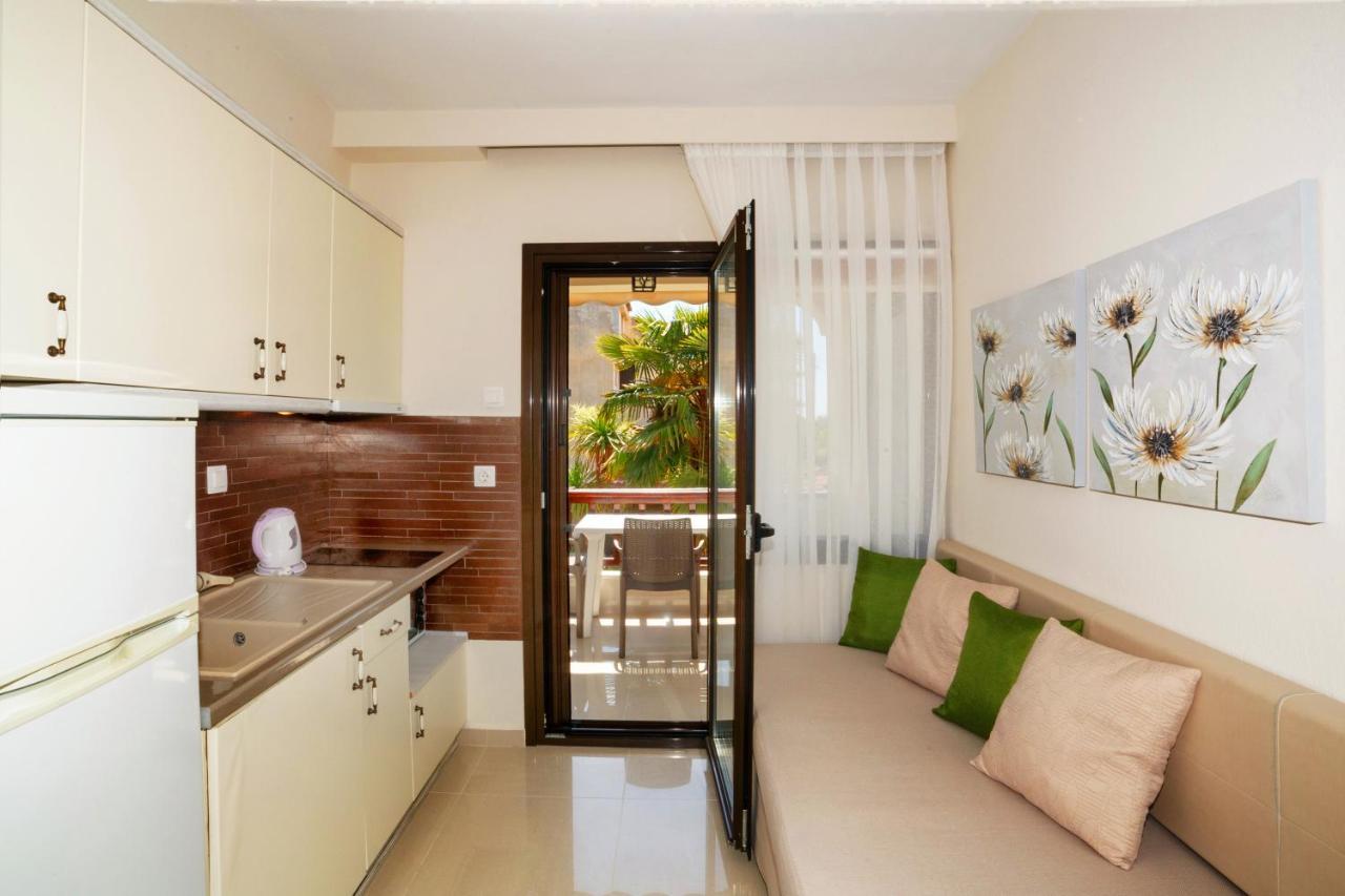 Apartments Kassandrinos-Maria ニキティ エクステリア 写真