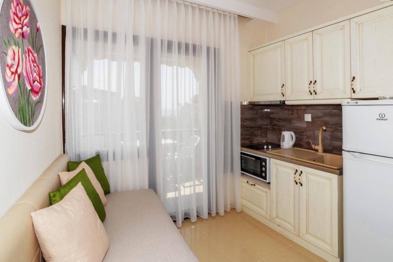Apartments Kassandrinos-Maria ニキティ エクステリア 写真