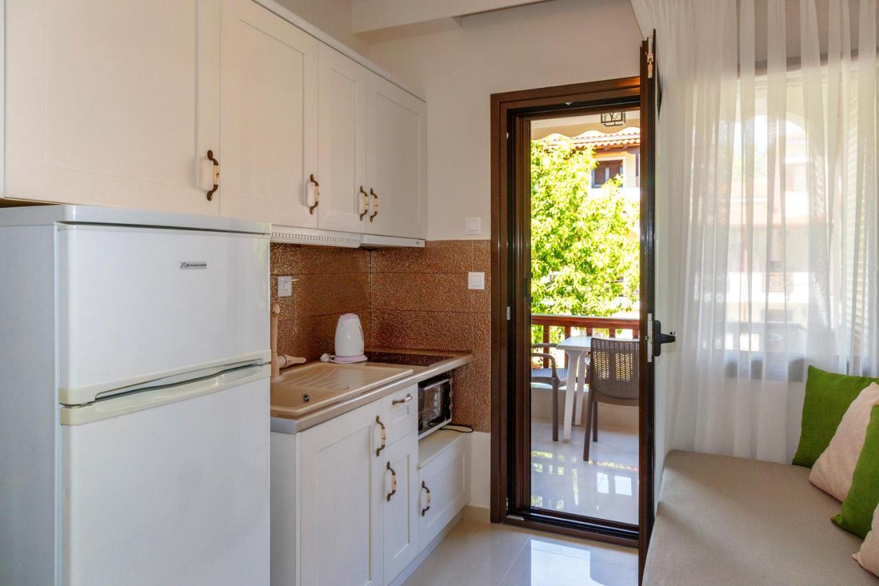 Apartments Kassandrinos-Maria ニキティ エクステリア 写真